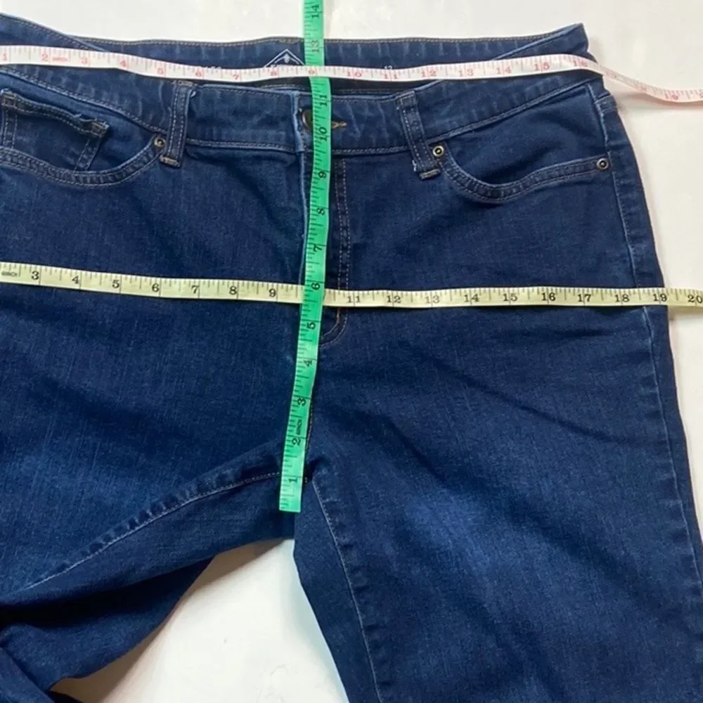10/$50 St Johns By Quality Apparel Straight Leg Women Jeans Size 12